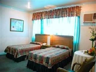 Villa Margarita Hotel Davao City Buitenkant foto