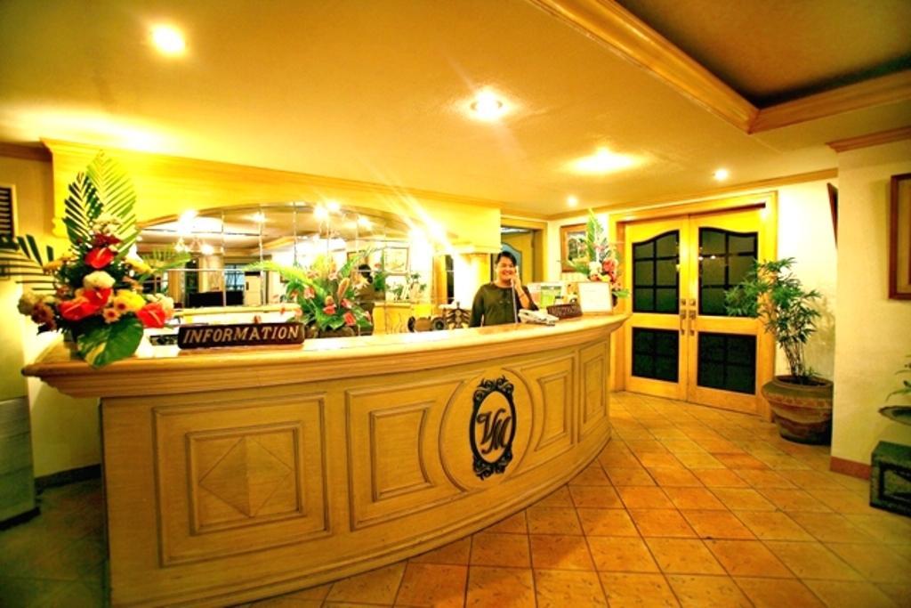 Villa Margarita Hotel Davao City Buitenkant foto